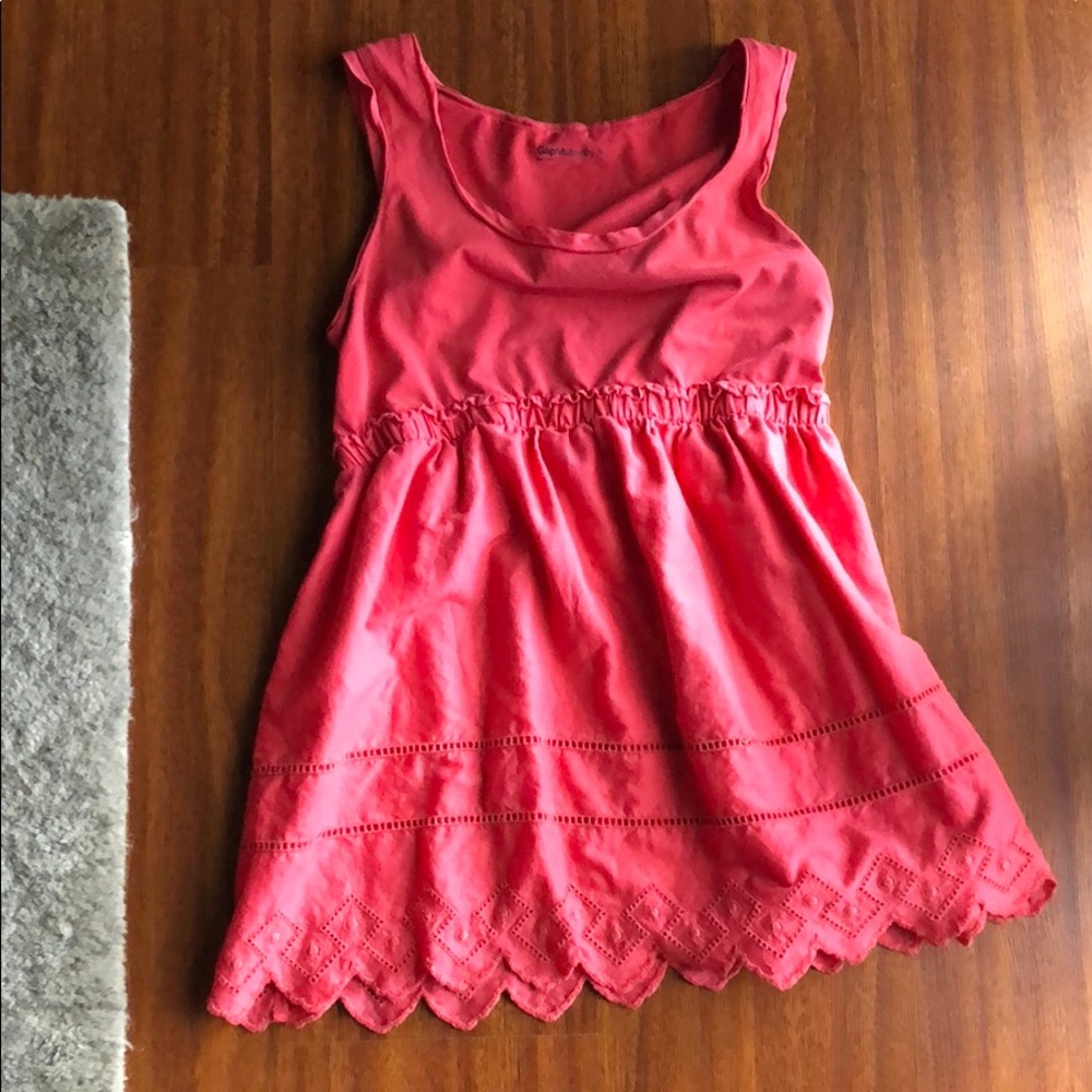 Gap maternity tank top